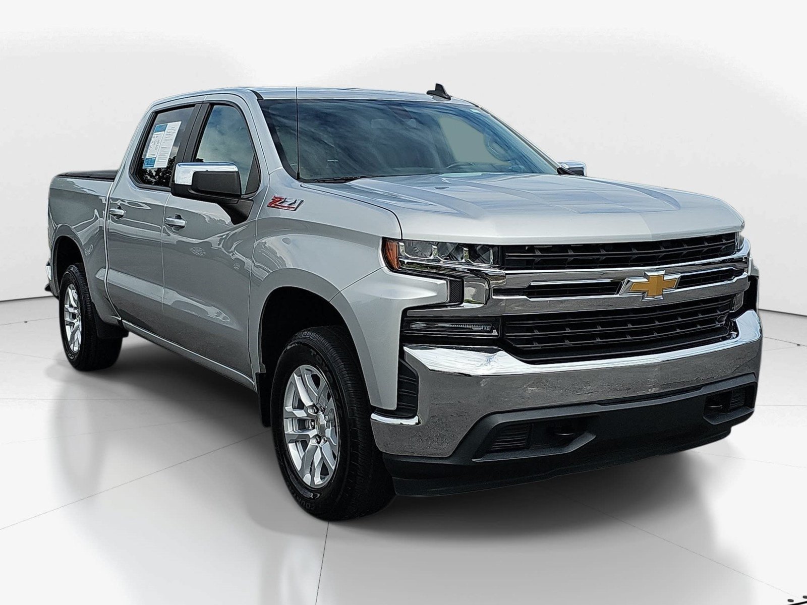 Used 2020 Chevrolet Silverado 1500 LT w/ All-Star Edition AWD/4WD image 2