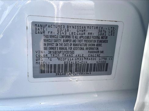 Used 2018 Nissan Sentra S w/ S Midnight Style Package image 28