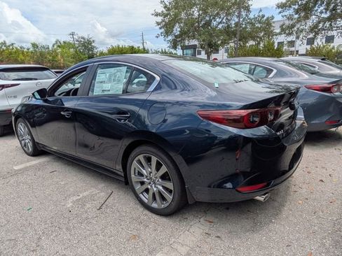 New 2026 MAZDA MAZDA3 2.5 S Sedan w/ Preferred Pkg FWD image 5