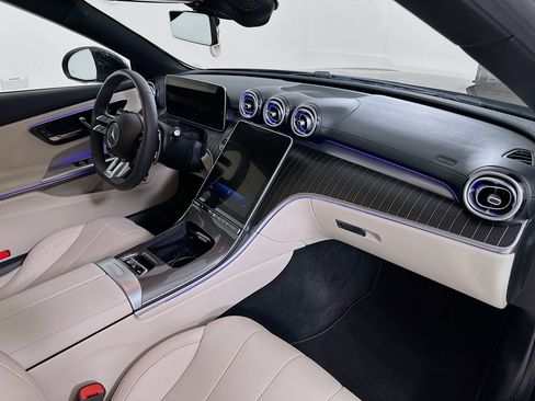 Used 2025 Mercedes-Benz CLE 53 AMG 4MATIC Cabriolet image 30