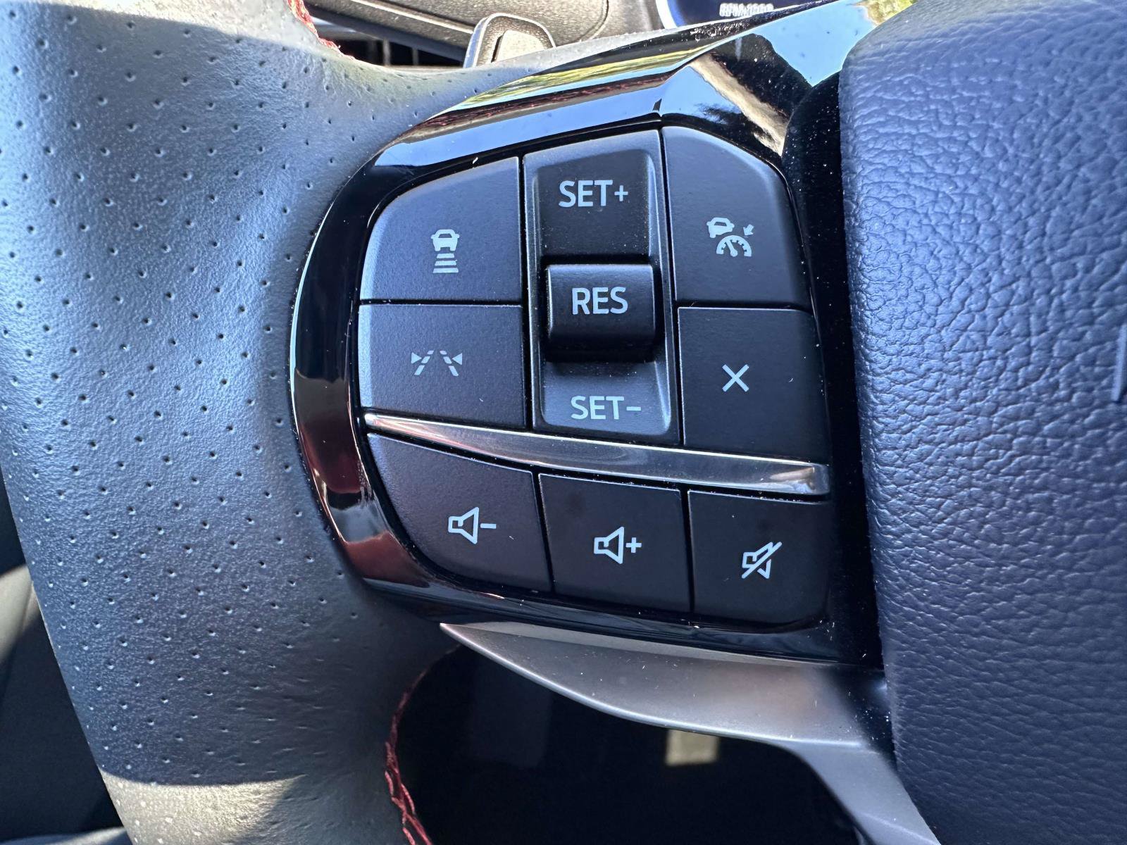 Used 2026 Ford Explorer ST w/ Sun And Sound Package AWD/4WD image 19