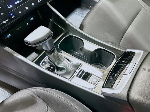 Used 2024 Hyundai Tucson SEL image 16