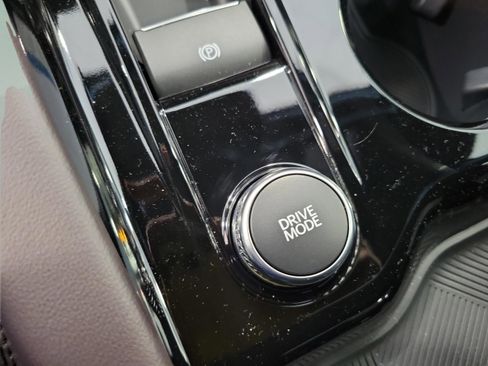New 2026 Ford Explorer Platinum RWD image 17
