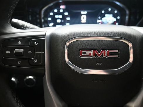 Used 2024 GMC Sierra 1500 SLT AWD/4WD image 28