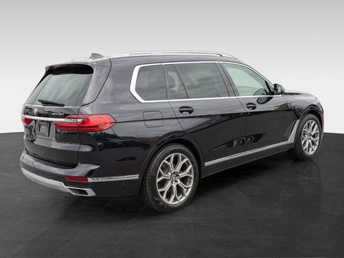 Used 2021 BMW X7 xDrive40i AWD/4WD image 9