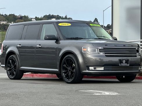 Used 2018 Ford Flex Limited w/ Equipment Group 301A image 9