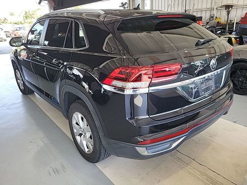 Used 2020 Volkswagen Atlas Cross Sport S image 4