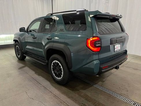 Certified 2026 Toyota 4Runner TRD Off-Road Premium AWD/4WD image 5