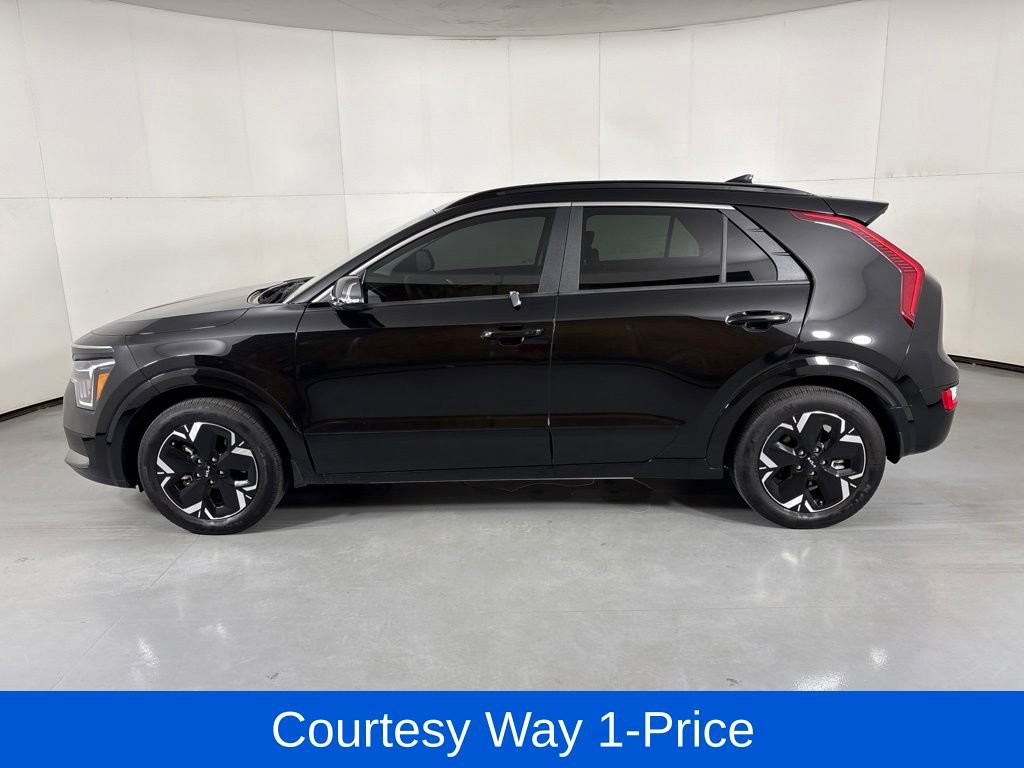 Used 2025 Kia Niro Wind FWD image 6