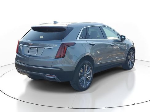Certified 2024 Cadillac XT5 Premium Luxury AWD/4WD image 4