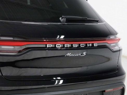 New 2026 Porsche Macan S AWD/4WD image 8