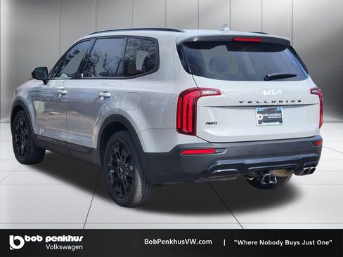 Used 2022 Kia Telluride SX w/ SX Prestige Package image 26