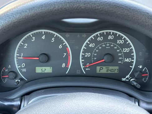 Used 2012 Toyota Corolla image 26