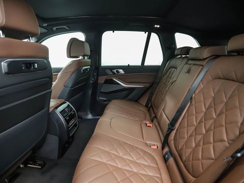 New 2026 BMW X5 xDrive40i w/ Executive Package image 22