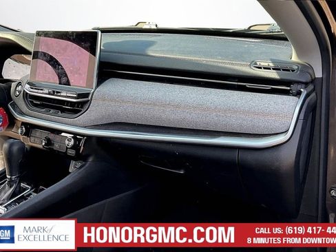 Used 2022 Jeep Compass Sport AWD/4WD image 23