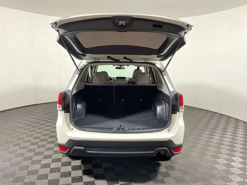 Used 2019 Subaru Forester AWD/4WD image 13