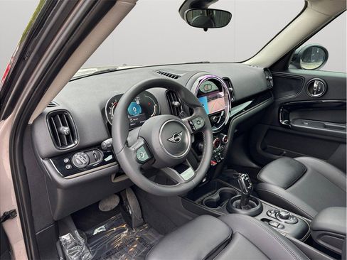 Used 2023 MINI Cooper Countryman S FWD image 6
