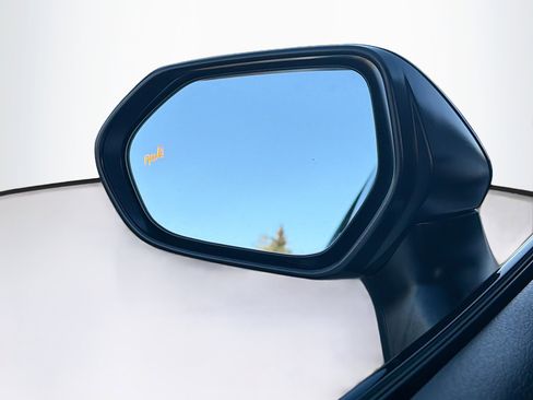 Used 2021 Toyota Camry XSE w/ Navigation Package image 16