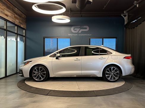 Used 2020 Toyota Corolla SE image 6