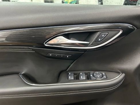 Certified 2022 Buick Envision Essence w/ Safety Package image 11