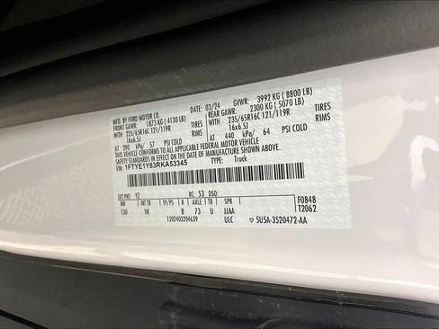 Used 2024 Ford Transit 150 Low Roof w/ Exterior Upgrade Package RWD image 31