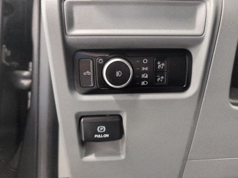 Certified 2024 Ford F150 XLT AWD/4WD image 11