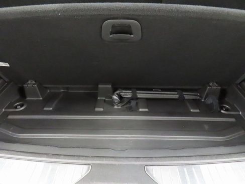 Used 2023 Chevrolet Tahoe Premier w/ Advanced Technology Package image 45