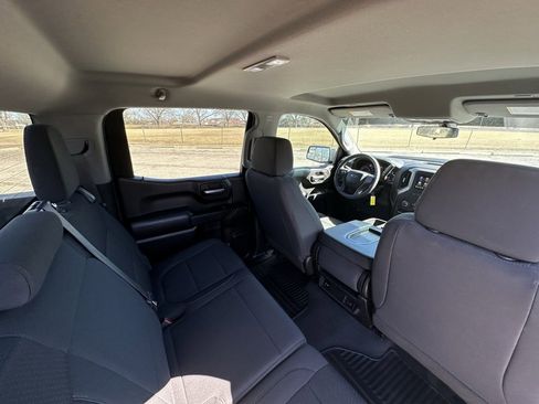 Used 2021 Chevrolet Silverado 1500 Custom Trail Boss image 16