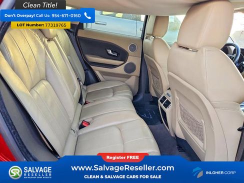 Used 2016 Land Rover Range Rover Evoque SE image 13
