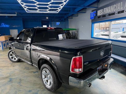 Used 2016 RAM 1500 Laramie AWD/4WD image 3