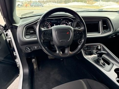 Used 2022 Dodge Challenger GT image 20