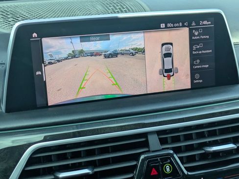Used 2020 BMW 750i xDrive w/ Executive Package AWD/4WD image 19