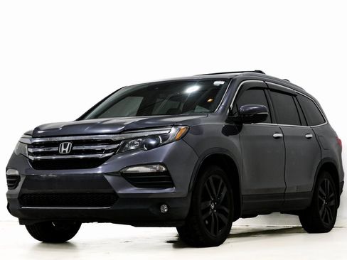 Used 2016 Honda Pilot Elite image 3