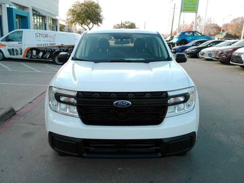 Used 2022 Ford Maverick XL image 2