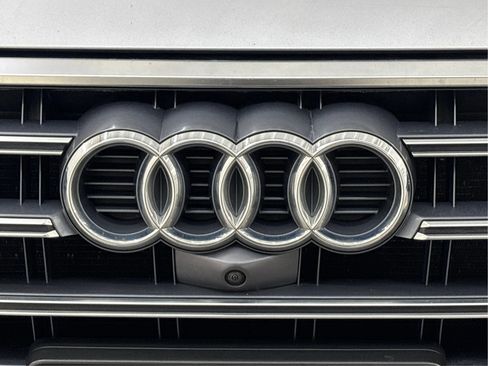 Used 2018 Audi SQ5 Prestige AWD/4WD image 36