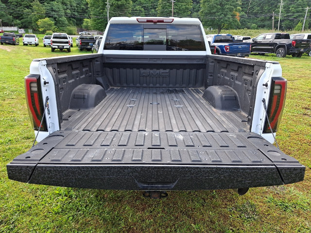 Used 2026 GMC Sierra 2500 AT4 AWD/4WD image 32