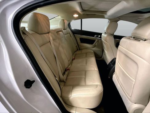 Used 2014 Lincoln MKS AWD w/ Equipment Group 101A image 20