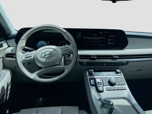 Used 2023 Hyundai Palisade Calligraphy FWD image 18
