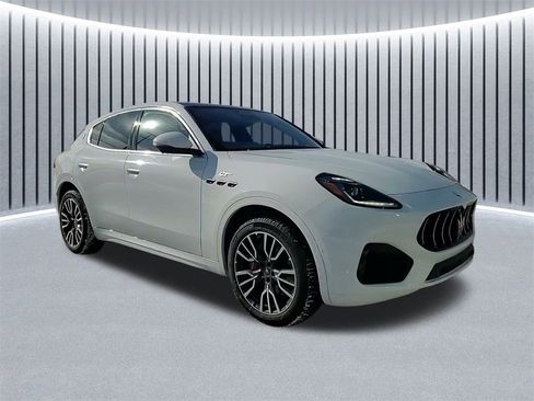 Certified 2024 Maserati Grecale GT image 2