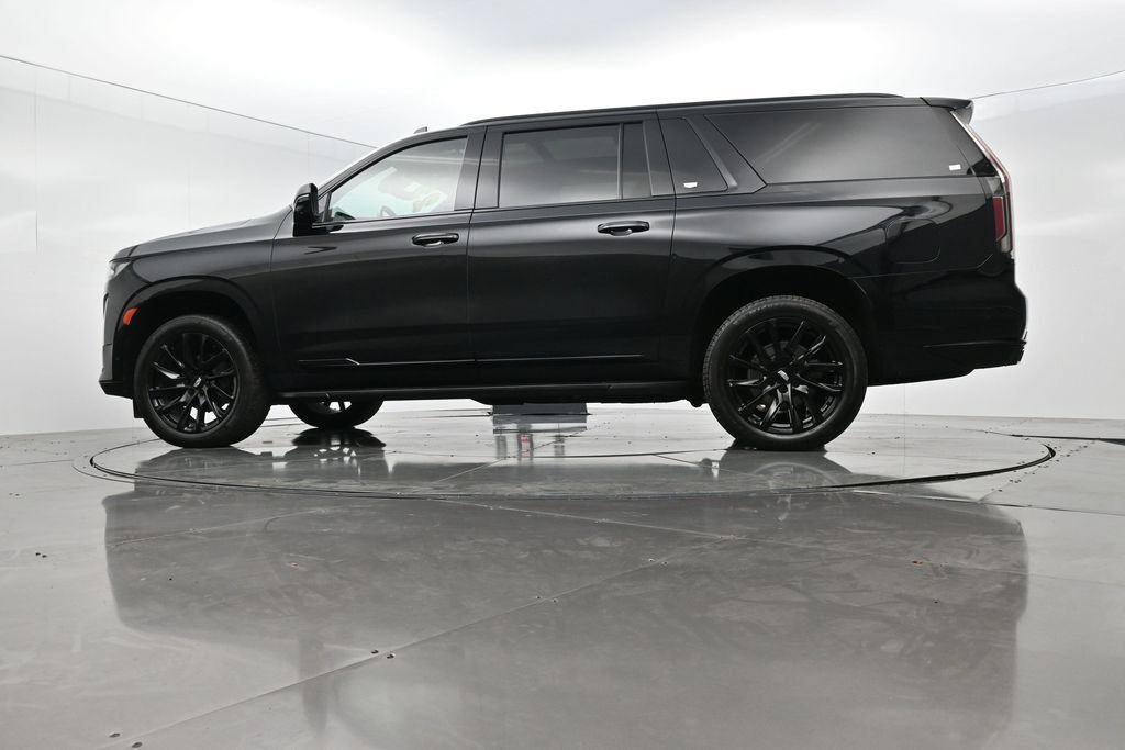 Certified 2023 Cadillac Escalade ESV Sport Platinum w/ LPO, ONYX Package AWD/4WD image 53