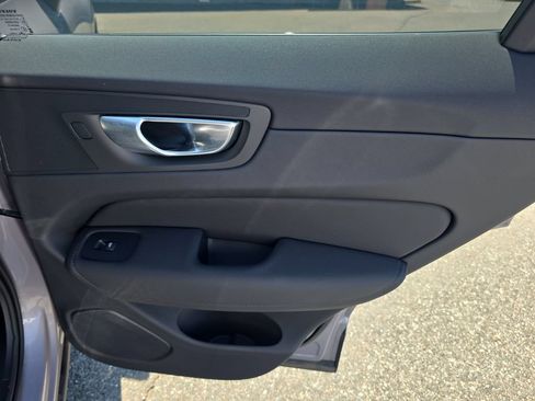 Used 2026 Volvo XC60 B5 Plus w/ Protection Package Premier AWD/4WD image 14