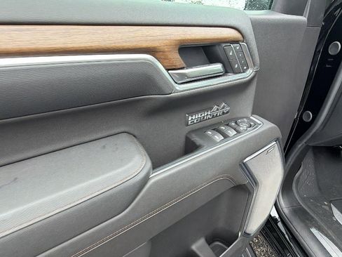 New 2026 Chevrolet Silverado 1500 High Country AWD/4WD image 12