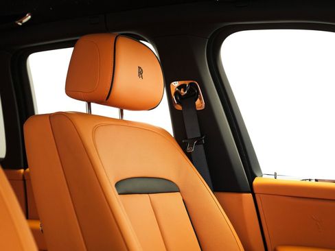 New 2026 Rolls-Royce Cullinan Black Badge image 67