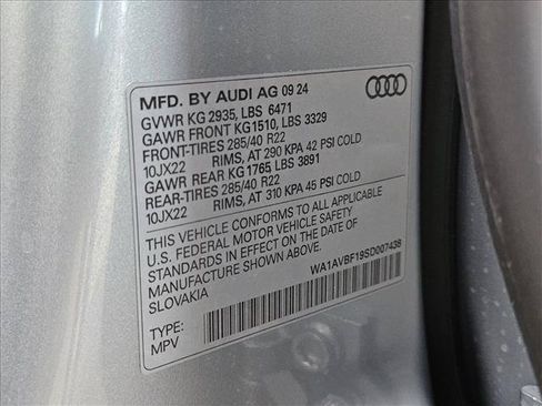 Used 2025 Audi Q8 Premium w/ Black Optic Package AWD/4WD image 17