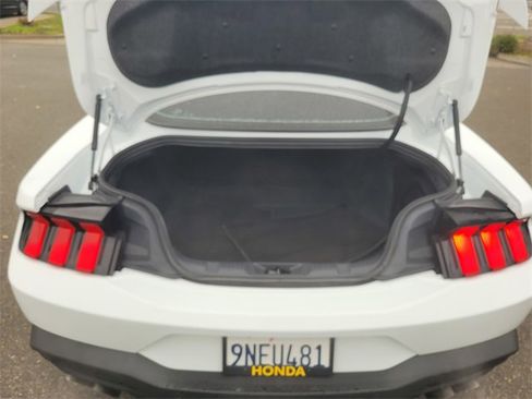Used 2024 Ford Mustang GT Premium image 11
