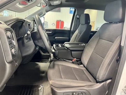 Used 2024 Chevrolet Silverado 2500 Custom w/ Custom Value Package image 13