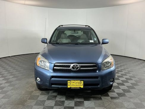 Used 2007 Toyota RAV4 Limited AWD/4WD image 2