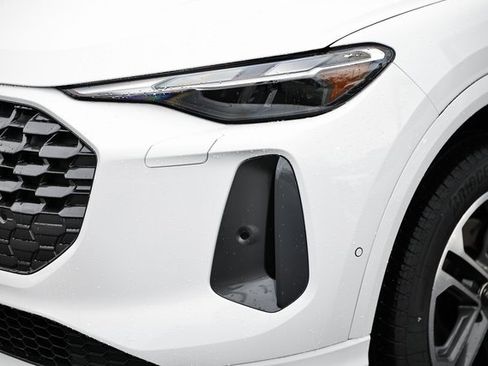 New 2025 Audi Q5 2.0T Premium image 12