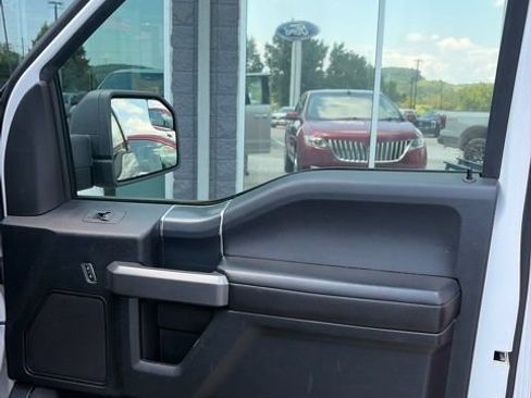 Certified 2018 Ford F150 XLT w/ Equipment Group 302A Luxury AWD/4WD image 41