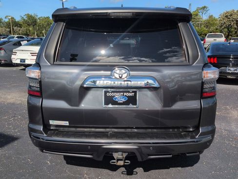 Used 2016 Toyota 4Runner Limited RWD image 4